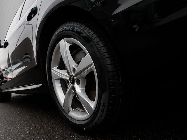 Audi A4 35 TDI Avant S-Tronic