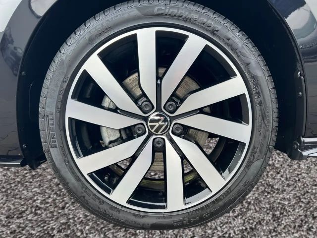 Volkswagen Touran DSG Highline R-Line