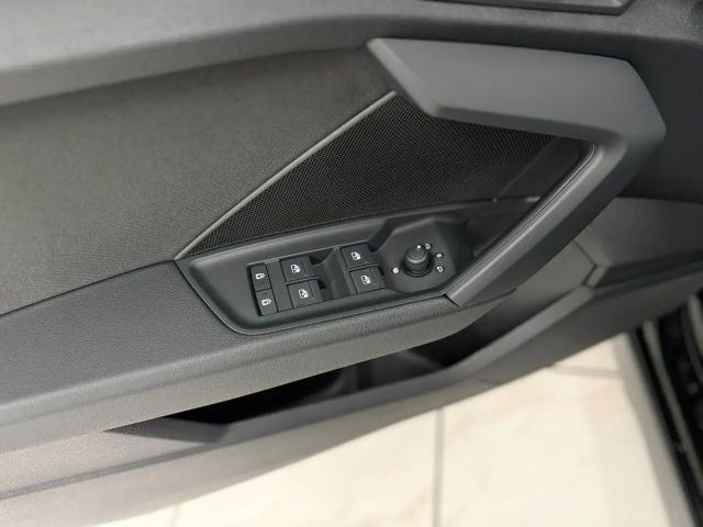 Audi A3 35 TFSI S-Line Sedan Sportback