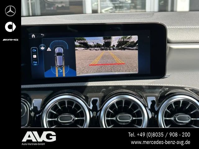 Mercedes-Benz CLA 200 AMG Line Shooting Brake