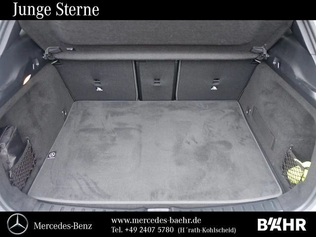 Mercedes-Benz EQA 300 400 4MATIC AMG Line