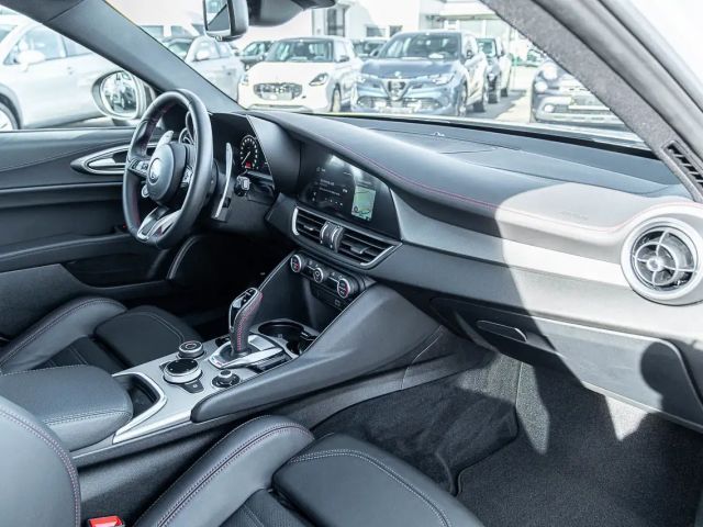 Alfa Romeo Giulia Turbo