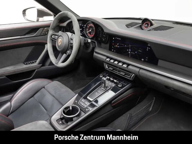 Porsche 992 Cabrio GTS