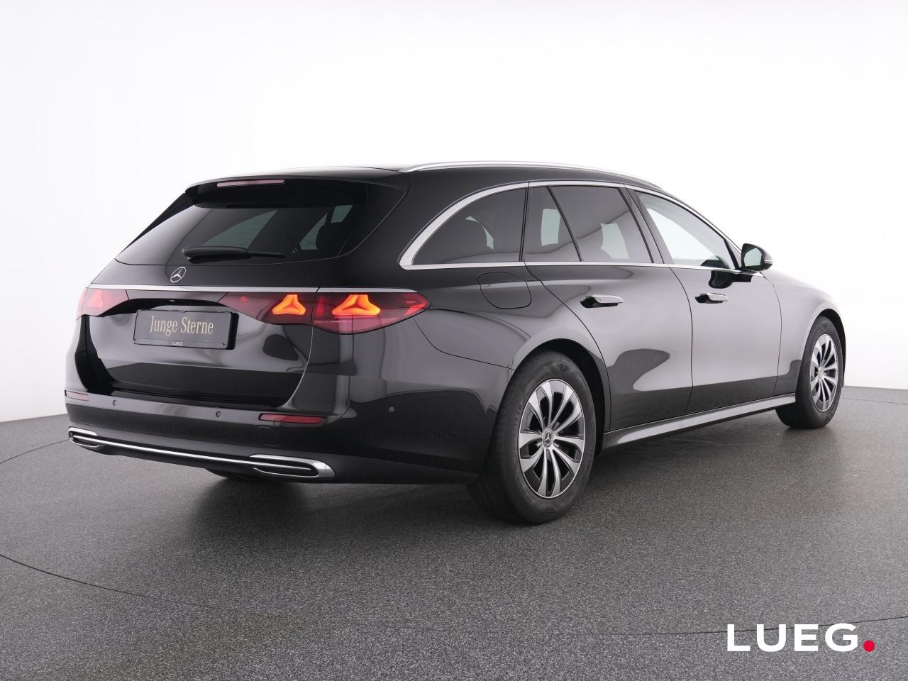 Mercedes-Benz E 200 AVANTGARDE Estate