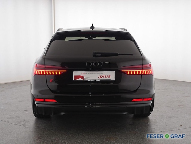 Audi S6 Avant Quattro