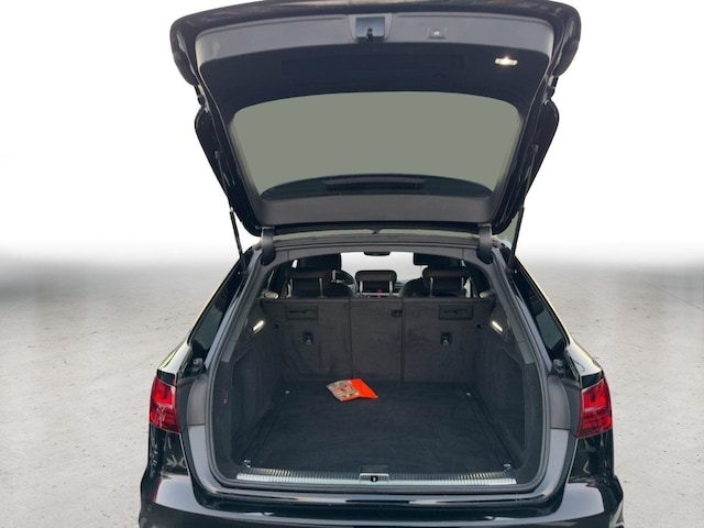 Audi A4 40 TDI Avant S-Tronic