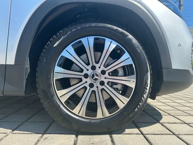 Mercedes-Benz EQB 250