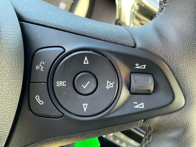 Opel Corsa F 1,2 Winterpaket Alufelgen, PDC, ....