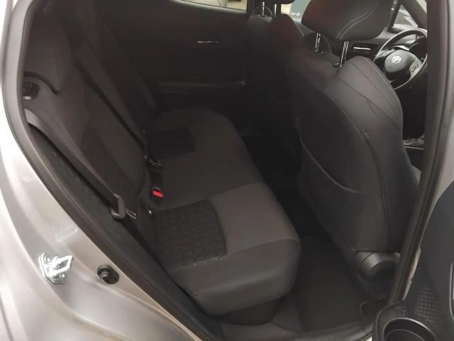 Toyota C-HR Hybride Team D Technik