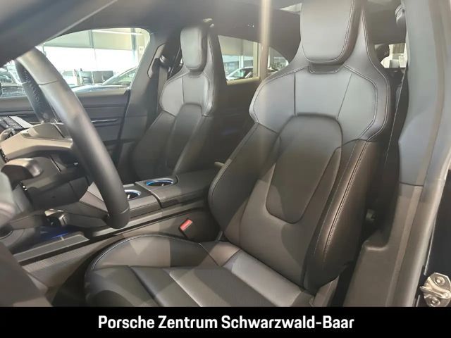 Porsche Taycan 4 Cross Turismo