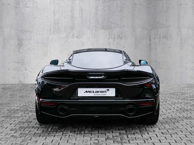 McLaren GT Onyx Black, Black Pack. Sports Exhaust
