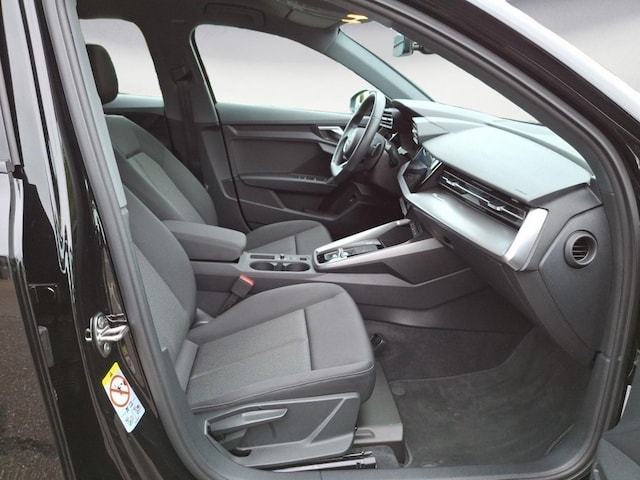 Audi A3 30 TFSI S-Tronic Sportback