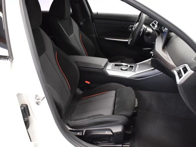 BMW 318 318i M-Sport Touring