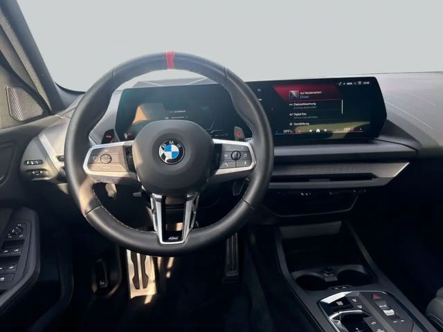 BMW M140i Sedan xDrive