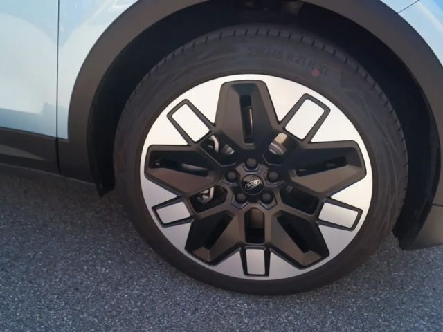 Ford Explorer Premium RWD