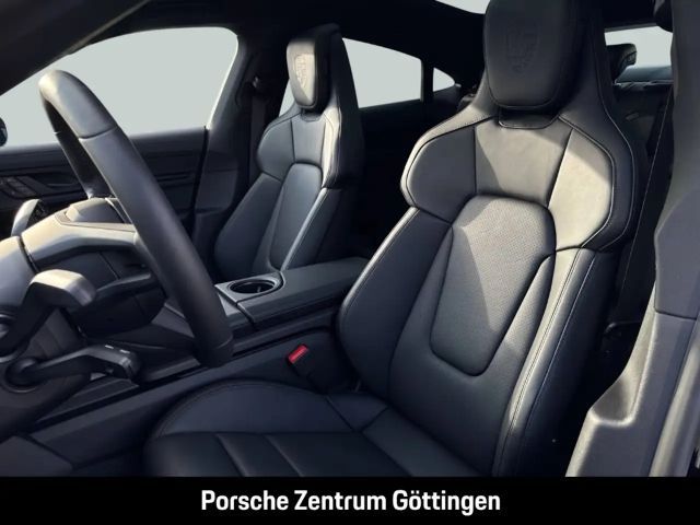 Porsche Taycan 4 Black Edition