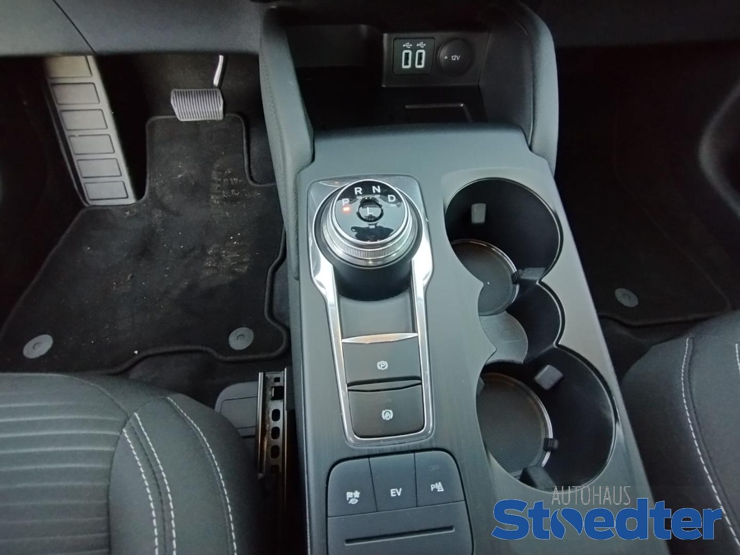 Ford Kuga Hybrid Plug in Hybrid Titanium