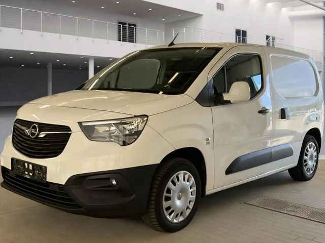 Opel Combo Edition AHK Klima PDC DAB Regaleinbau 1.Hand