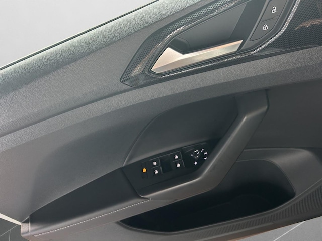 Volkswagen T-Cross 1.5 TSI DSG IQ.Drive R-Line