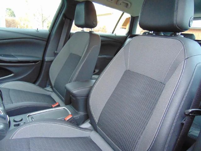 Opel Astra 1.2 Turbo Turbo