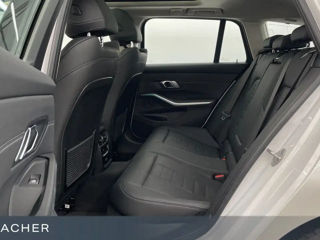 BMW 320 320i Touring