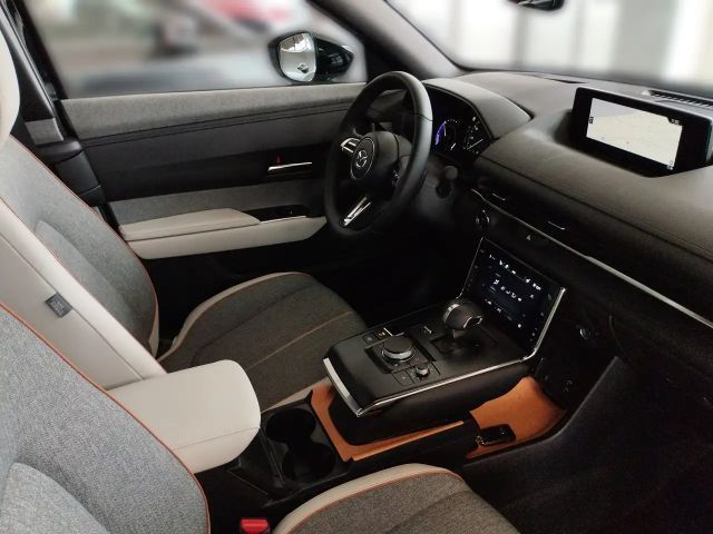 Mazda MX-30 R-EV MAKOTO MOCO