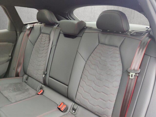 Audi A6 e-tron Avant Quattro