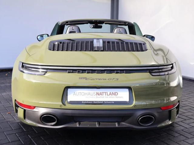 Porsche 992 Cabrio Carrera GTS