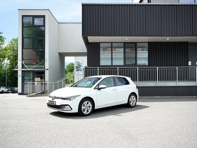 Volkswagen Golf DSG Life