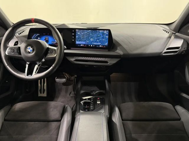 BMW 135 Sedan xDrive