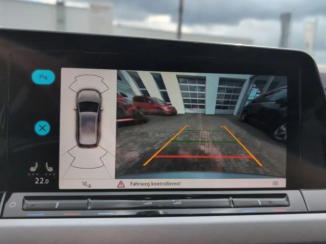 Volkswagen Golf DSG Life Variant