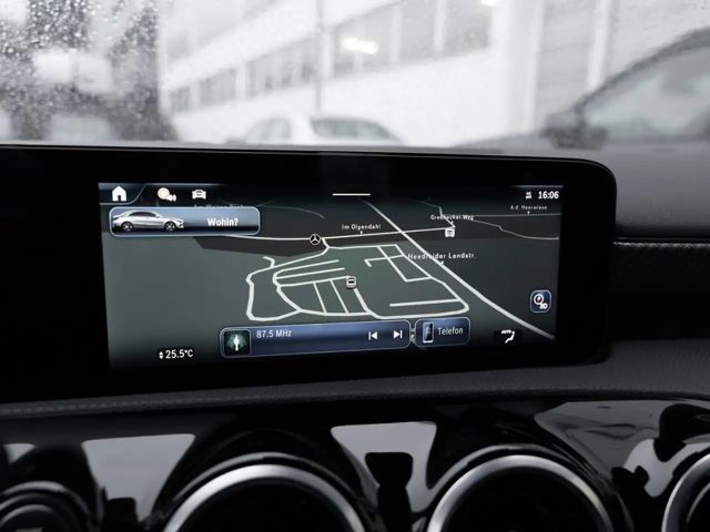 Mercedes-Benz A 220 4MATIC Progressive