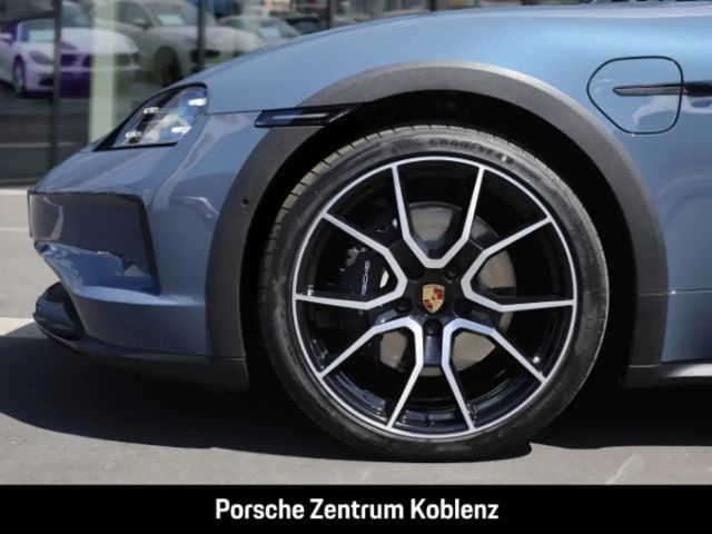 Porsche Taycan 4 Cross Turismo