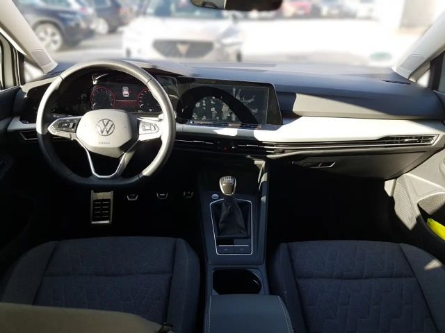 Volkswagen Golf Move