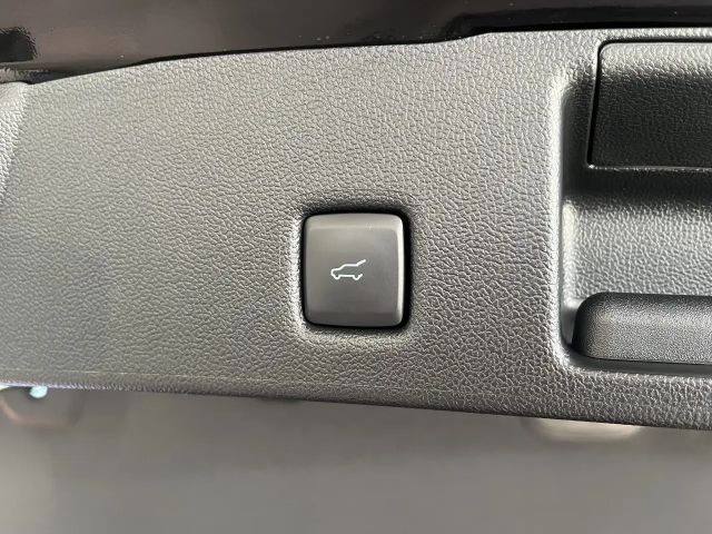 Ford Kuga Hybrid ST Line X