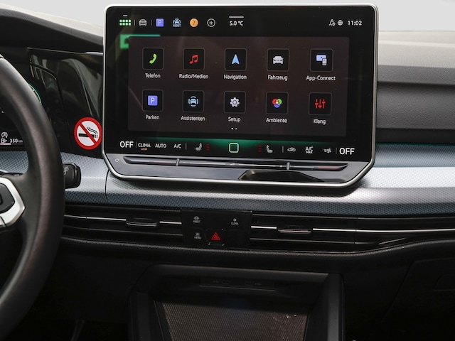 Volkswagen Golf 1.5 eTSI DSG Golf VIII