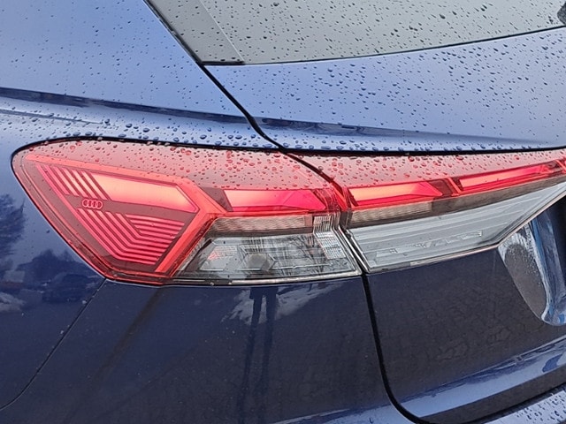 Audi Q4 e-tron SUV 45 e-tron Audi Q4 e-tron