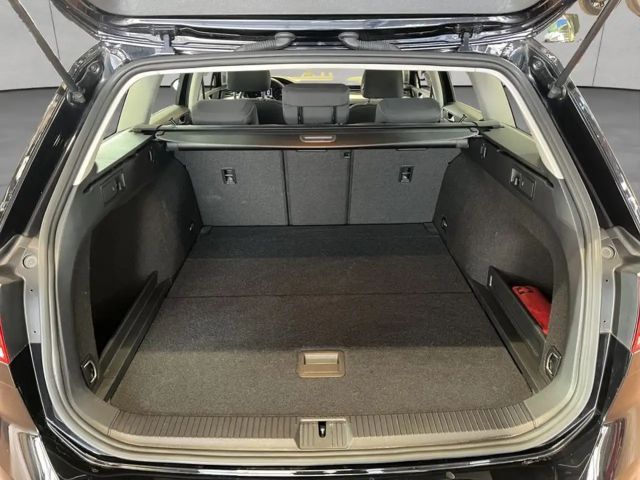 Volkswagen Passat 1.5 TSI DSG Variant