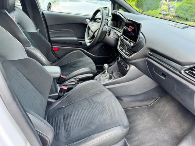 Ford Fiesta ST Line