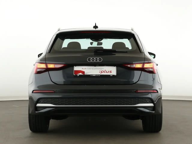 Audi A3 30 TFSI S-Tronic Sedan Sportback