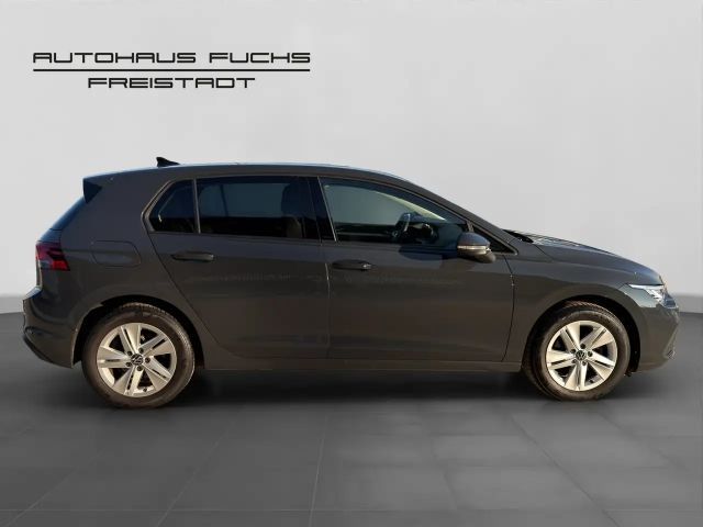 Volkswagen Golf DSG Life