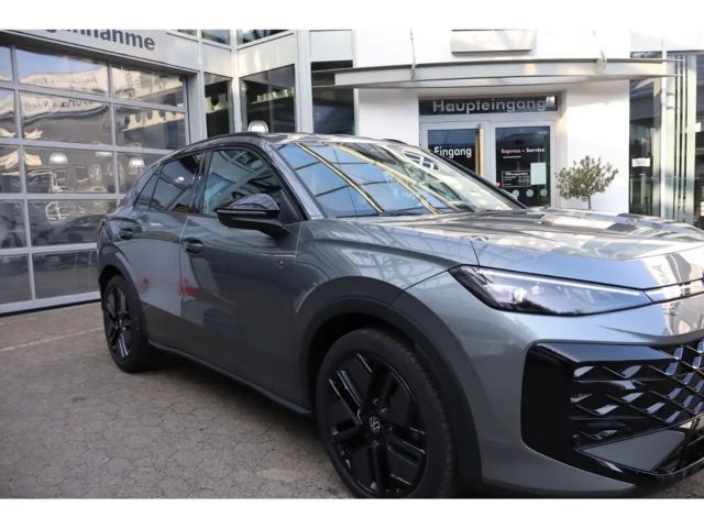 Volkswagen T-Roc 1.5 eTSI IQ.Drive R-Line Style
