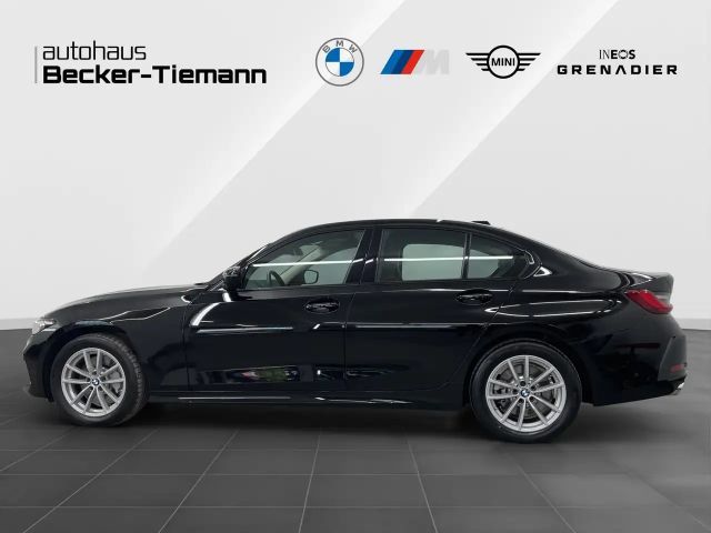 BMW 330 330d Sedan xDrive