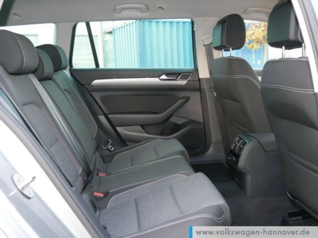 Volkswagen Passat 1.5 TSI Business Variant