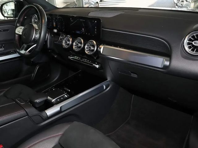 Mercedes-Benz GLB 200 AMG Line GLB 200 d