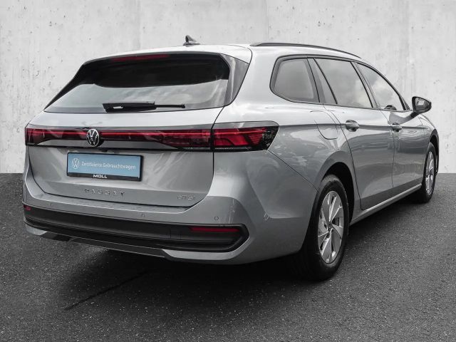 Volkswagen Passat 1.5 eTSI DSG Variant
