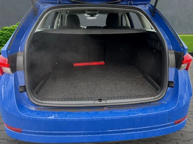 Skoda Octavia 1.4 TSI Ambition Combi iV