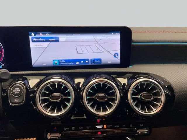 Mercedes-Benz CLA 180 CLA