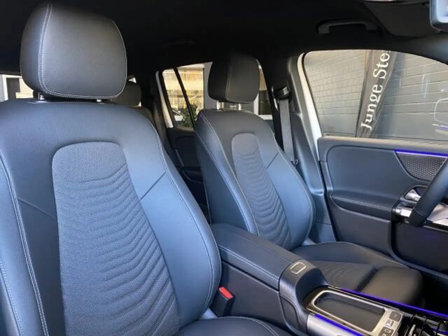 Mercedes-Benz EQB 300 4MATIC Progressive