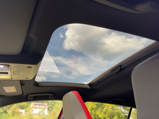 Volkswagen Golf 2.0 TSI DSG GTI IQ.Drive